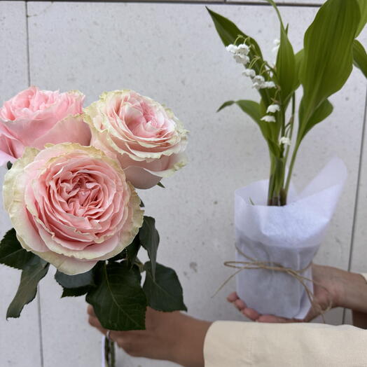 Rosas + Lirio del Valle Dia de la Madre