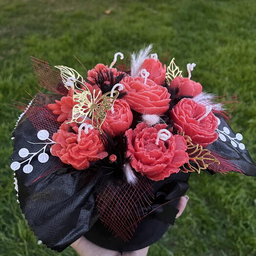 Luxury Flowers Scented Soy Candle