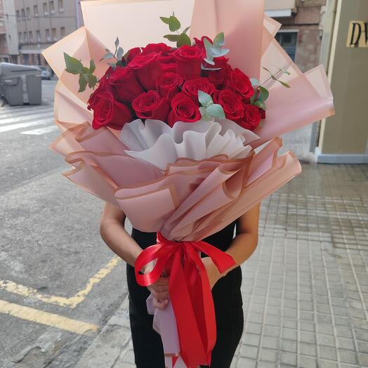 Ramo elegante  40 rosas rojas