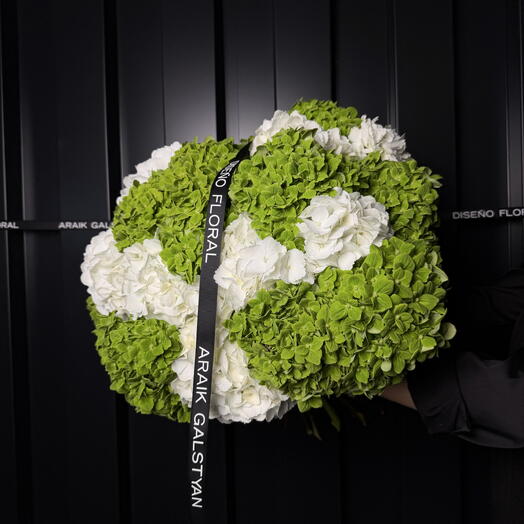 Ramo de Hortensias Verdes y Blancos