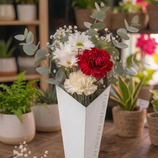 Arreglo floral claveles y margaritas