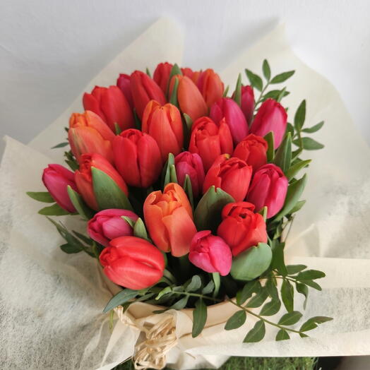 Flores en caja tulipanes