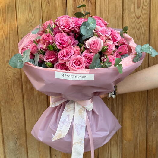 Ramo de rosas en spray M