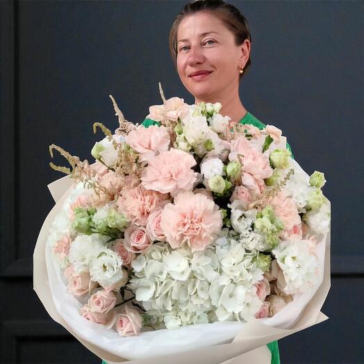 Ramo XL en tonos pastel con hortensias, claveles y rosas – Bouquet elegante para boda o regalo