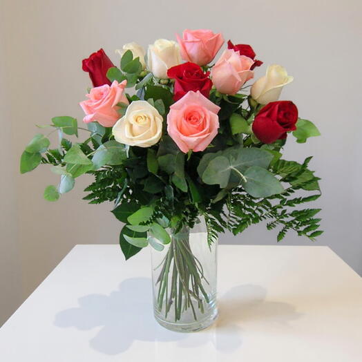 Ramo 12 Rosas multicolor