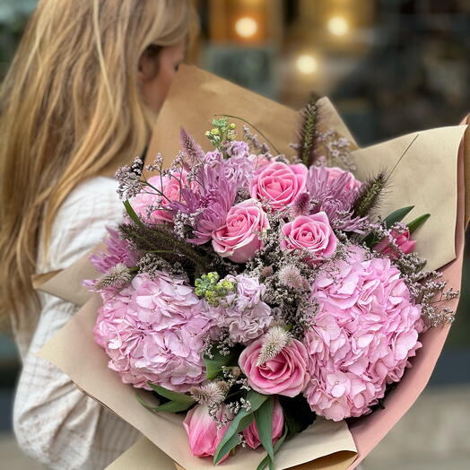 Ramo Pink Petals