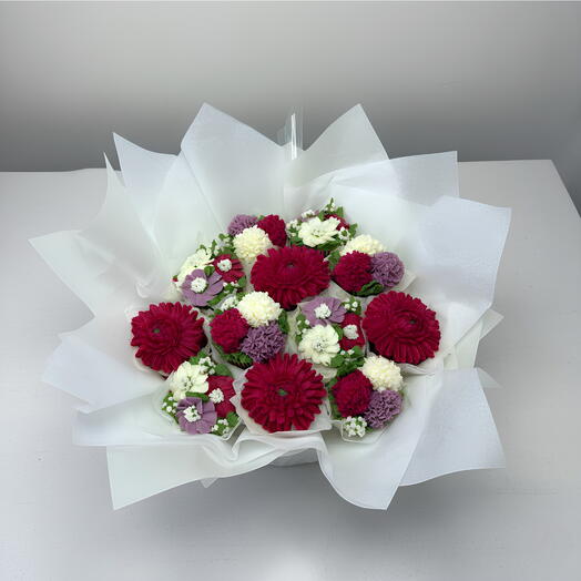BouqCake Burgundy Elegance