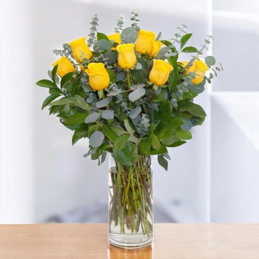 Ramo de 15 rosas amarillas