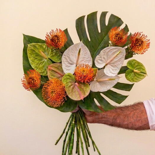 Sculptural Paradise Bouquet