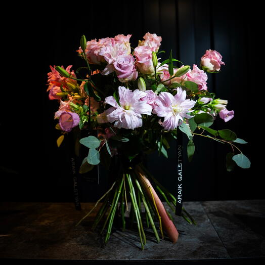 Ramo romantico en tonos rosados