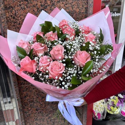 Розовый букет