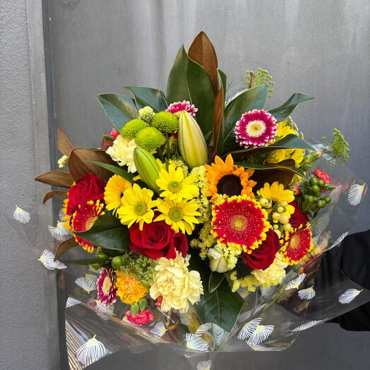 Ramo variado en tono amarillos