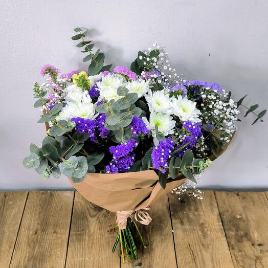 Bouquet de marguerites et d'immortelles