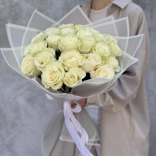 Ramo de rosas blancas