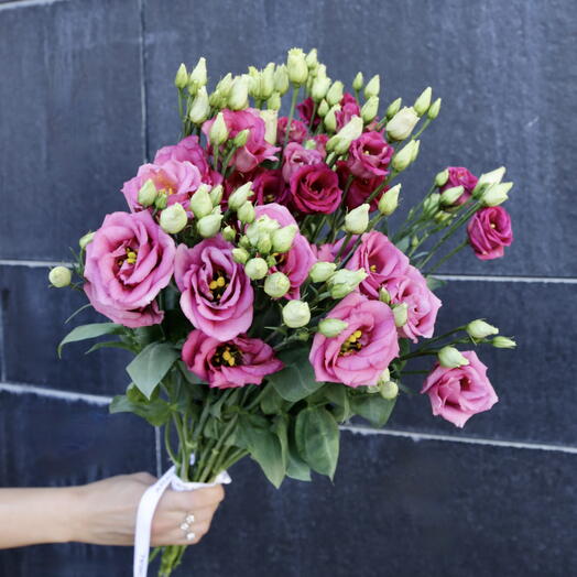 Bouquet of 7 Purple Lisianthus
