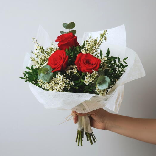 Bouquet of 3 Red Roses