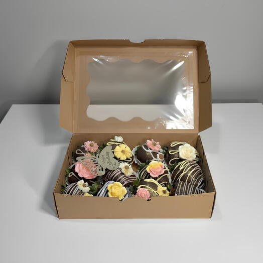 Caja de 12 Fresas con chocolate negro