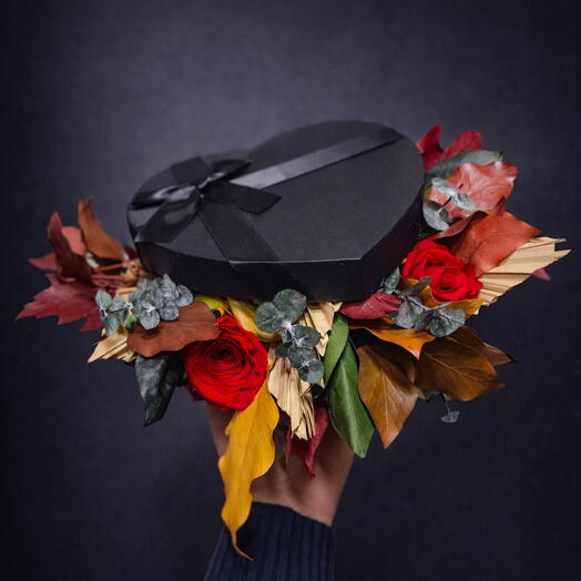 Bombonera corazon grande estallido flores eternas