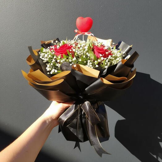 Ramos de rosas de rojas