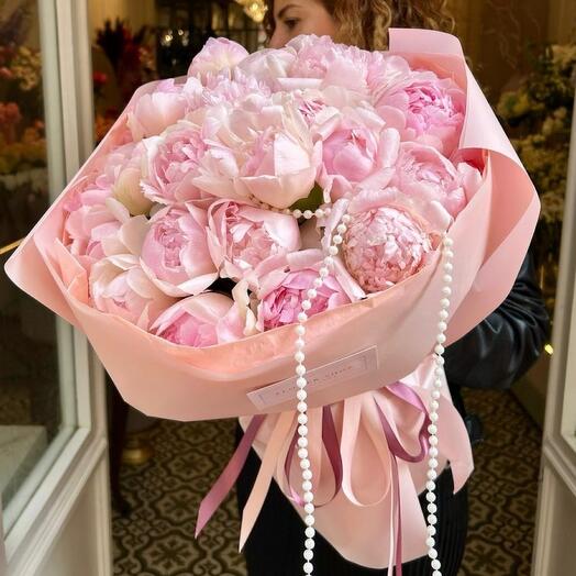 Encantador ramo de peonías