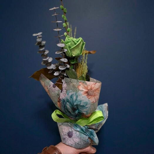 Ramo preservado tonos verdes y azulados