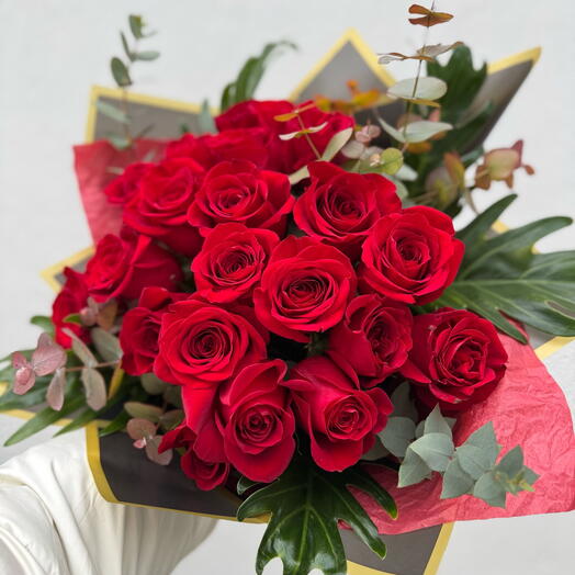 Pedacito de Corazón - ramo de 21 rosas- confesión de amor, aniversario, compromiso, pensando en ti, regalo romántico