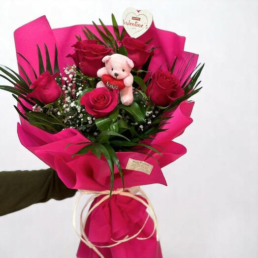 Bouquet de 6 roses avec peluche