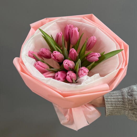 15 tulipanes rosados