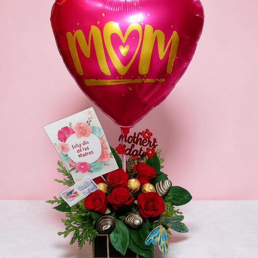 Kisses to my Mom