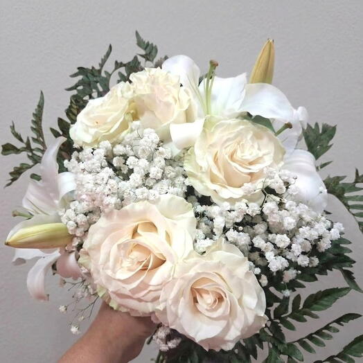 Ramo en tonos marfil