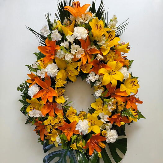 CORONA FUNERARIA adaptada a su gusto incluyendo cinta con dedicatoria