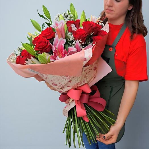 RAMO GRANDE ROSAS Y LILIUM