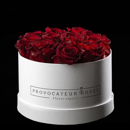 Caja redonda 14cm  de rosas preservada roja