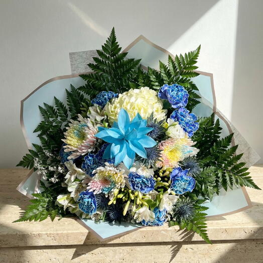 Celestial Blue Bouquet – Elegant Bouquet in Blue and White Tones with Hydrangea and Chrysanthemums