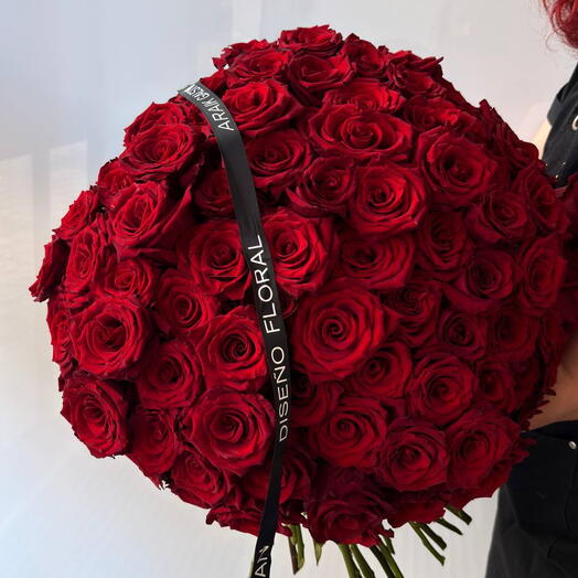 101 Red Rose Premium Gift