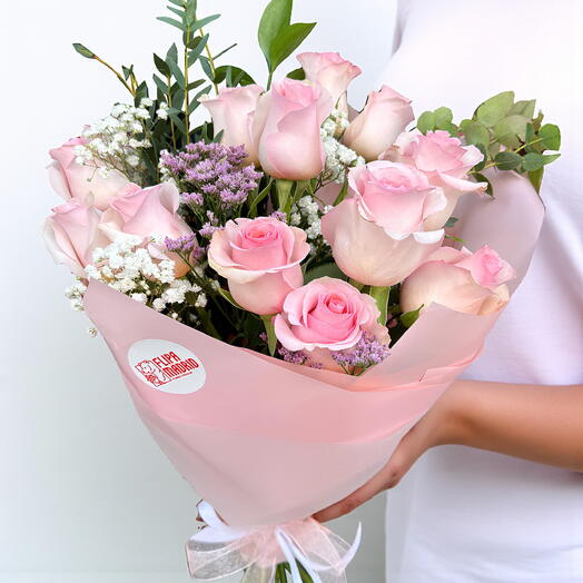 Ramo con 12 rosas rosadas