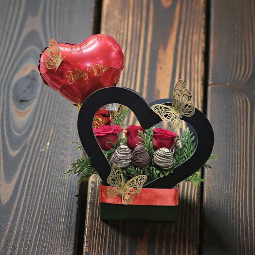 Arreglo Corazon Feliz dia