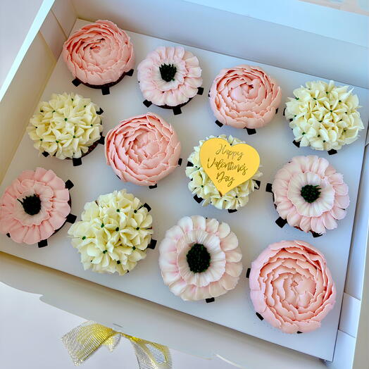 💗🌸 Valentine's Flower Box