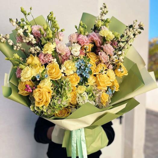Yellow roses