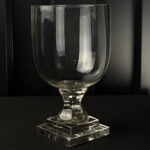 Huracan de vidrlo de ARAIK GALSTYAN