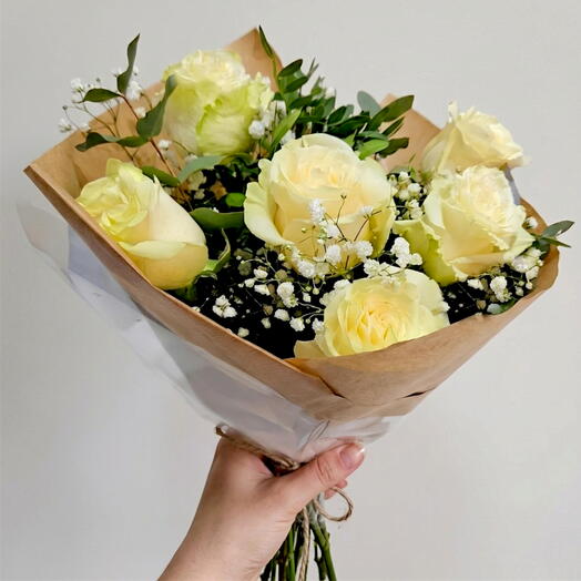 Estelas 6 white roses